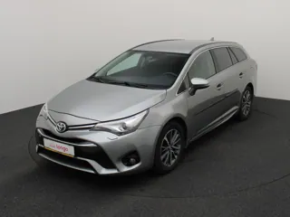TOYOTA AVENSIS Active Plus