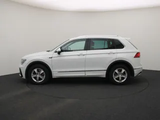 VOLKSWAGEN TIGUAN R-Line 4Motion
