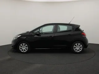 PEUGEOT 208 Lion