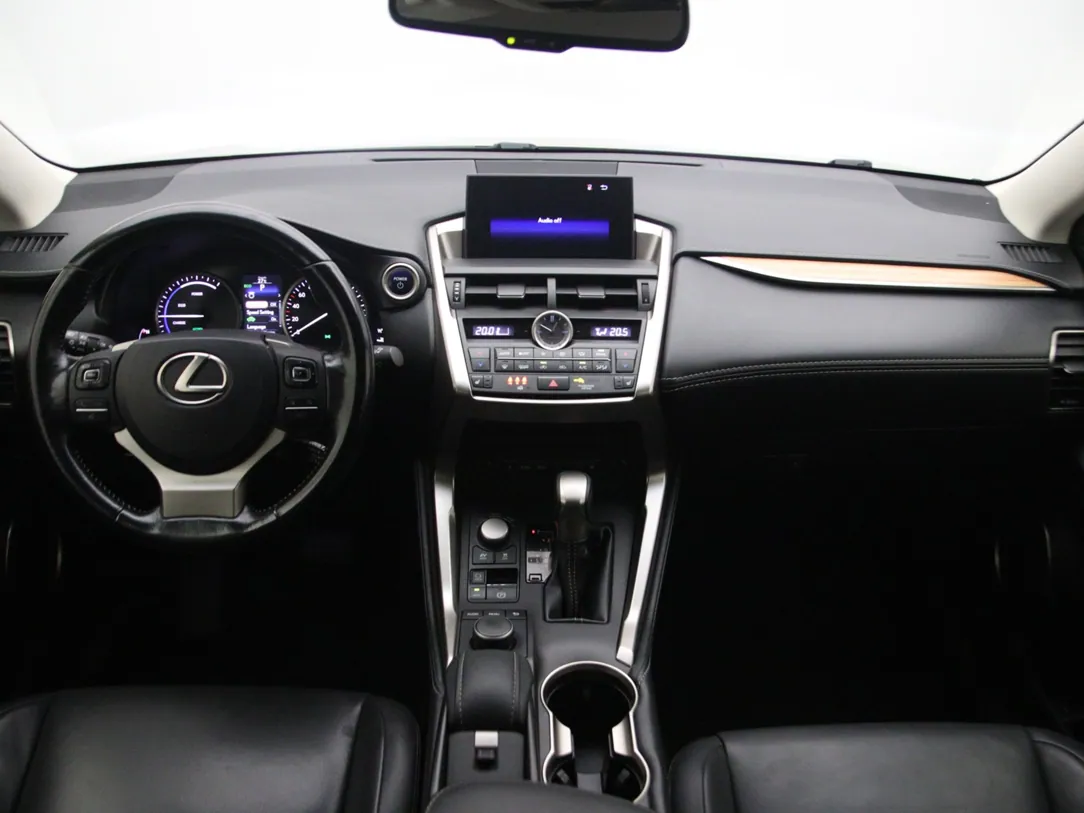 LEXUS NX300H AWD 25th Edition