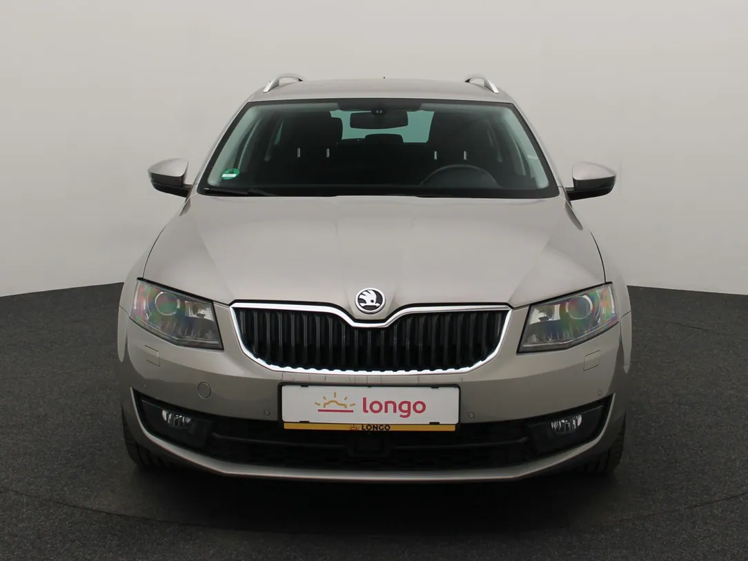 SKODA OCTAVIA Elegance Businessline