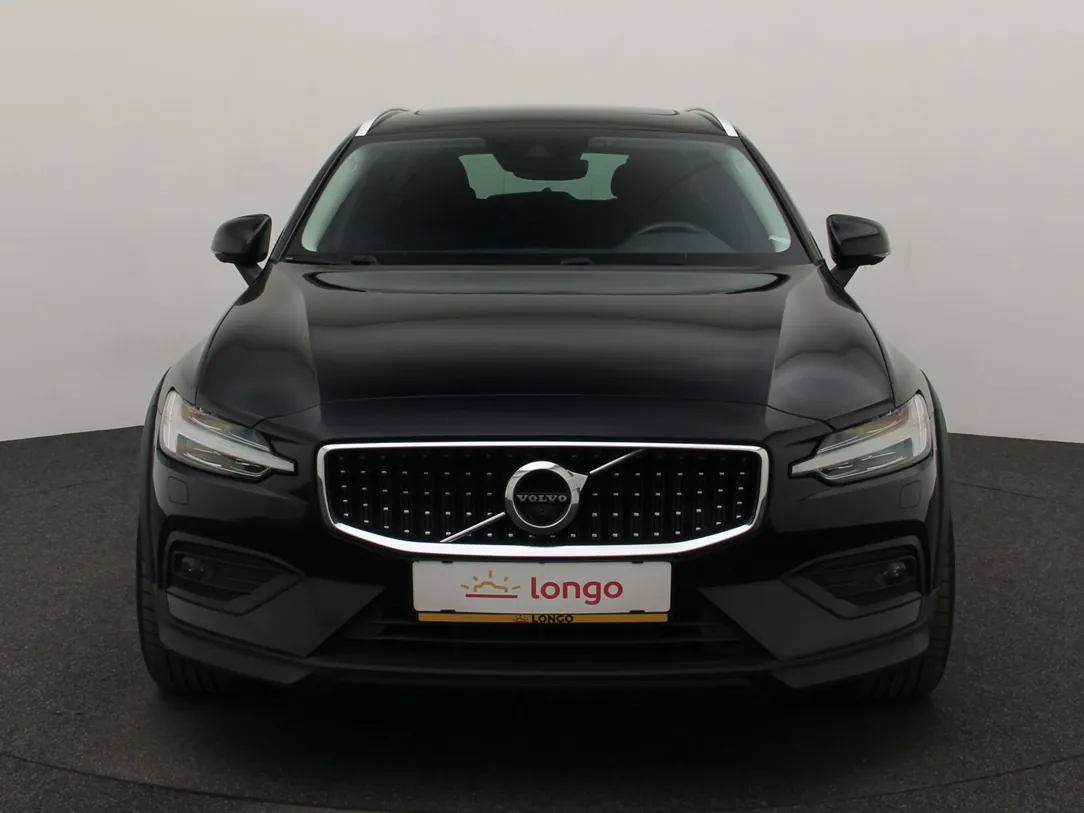 VOLVO V60 Cross Country Pro