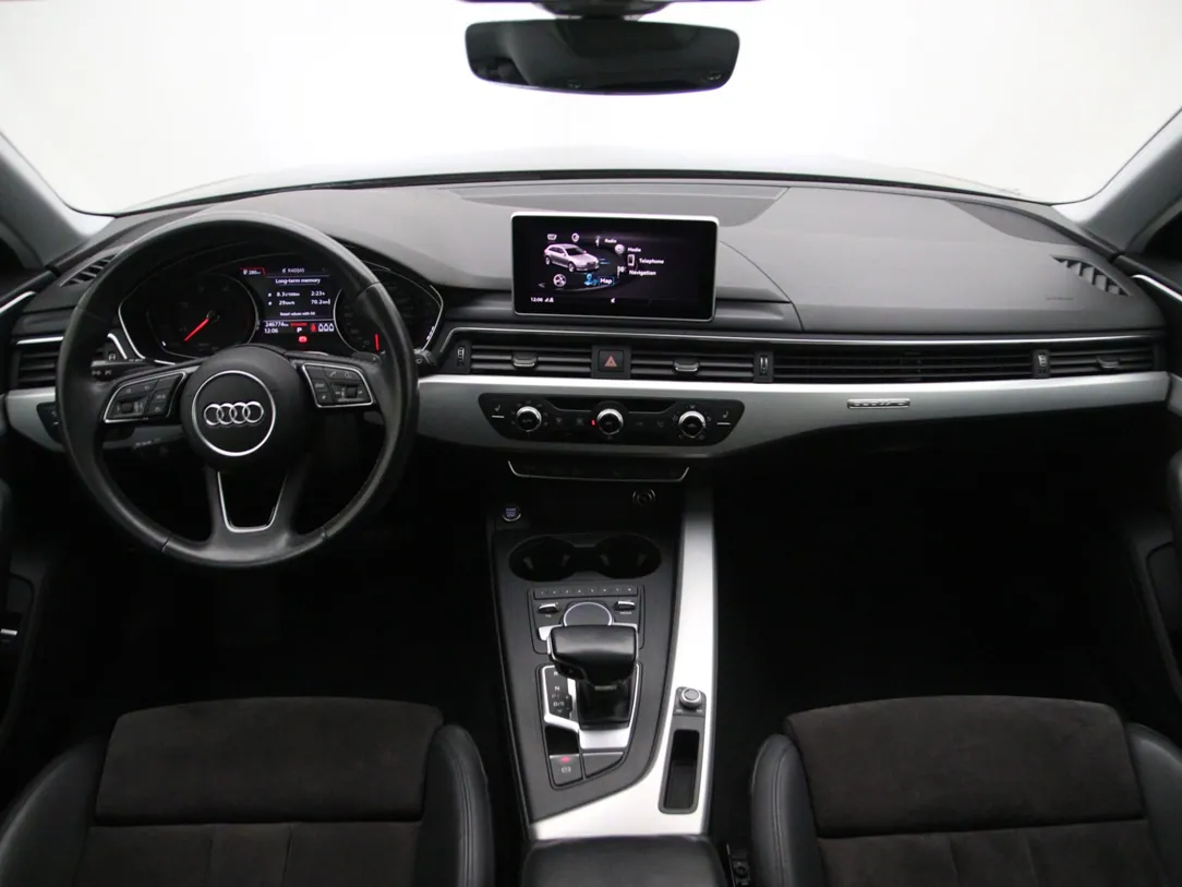 AUDI A4 Sport