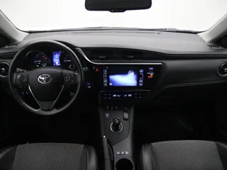 TOYOTA AURIS Executive
