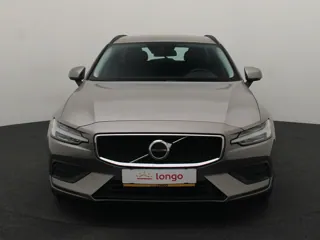VOLVO V60 MHEV Momentum Advantage