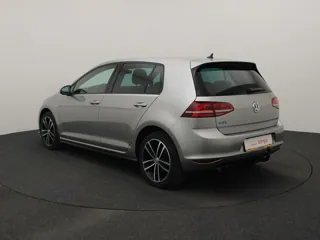 VOLKSWAGEN GOLF 7 GTE Connected Series
