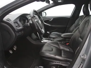 VOLVO V40 R-Design Business