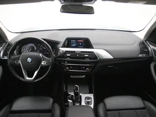 BMW X3 Advantage