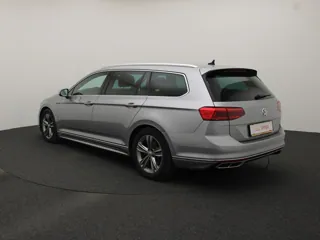 VOLKSWAGEN PASSAT B8 Elegance Business R