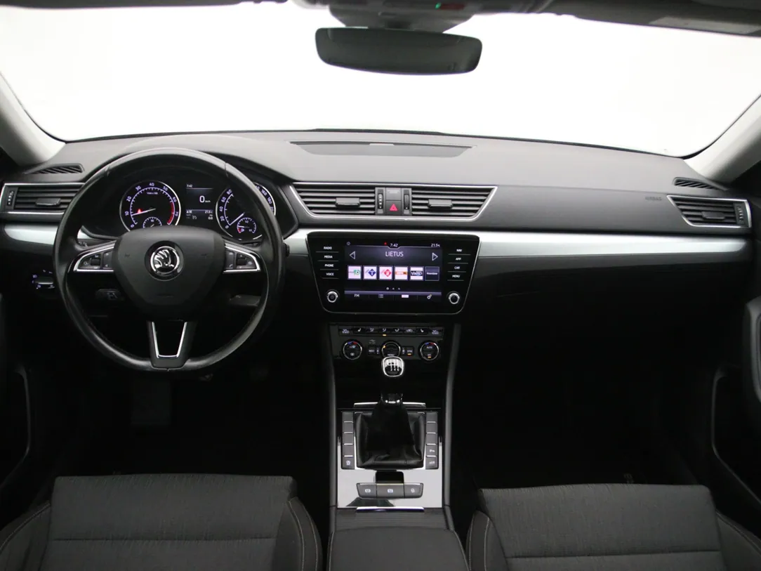 SKODA SUPERB Ambition Business