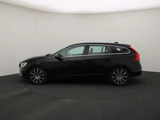 VOLVO V60 Summum