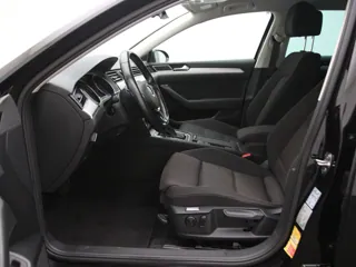 VOLKSWAGEN PASSAT B8 Comfortline