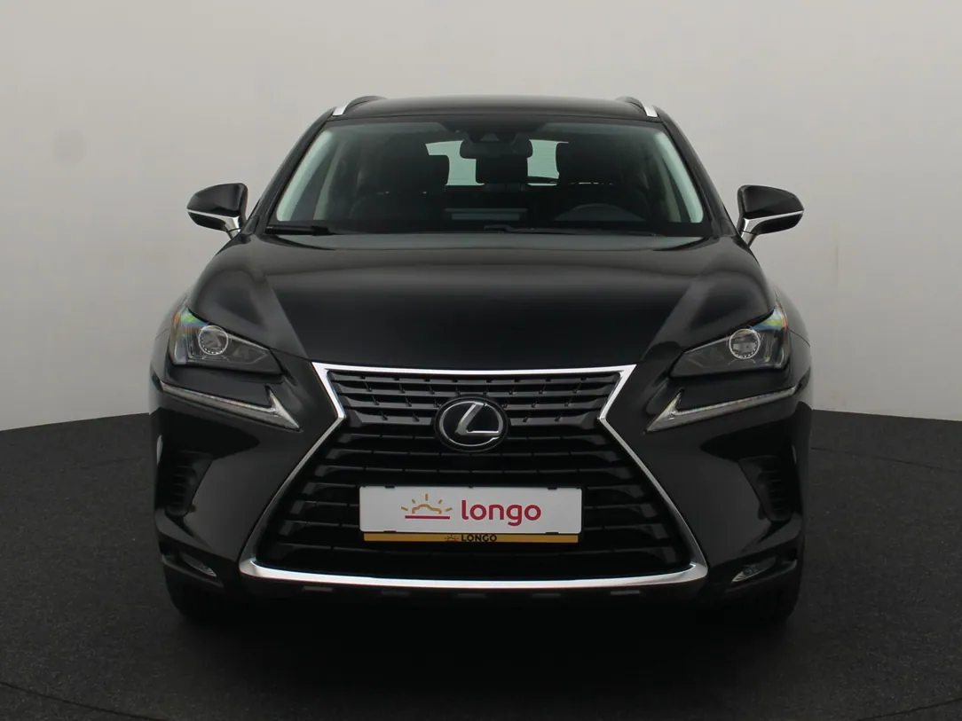 LEXUS NX300H Luxury