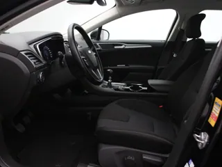 FORD MONDEO Titanium
