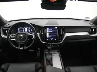 VOLVO XC60 R-Design