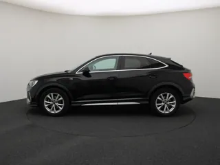 AUDI Q3 S-Line Business
