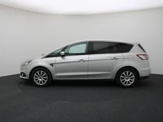 FORD S-MAX Titanium