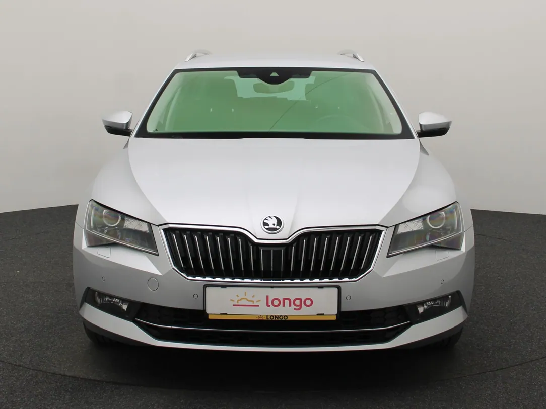 SKODA SUPERB Style