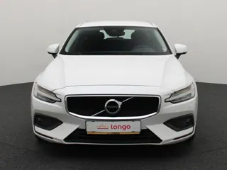 VOLVO V60 MHEV Momentum 