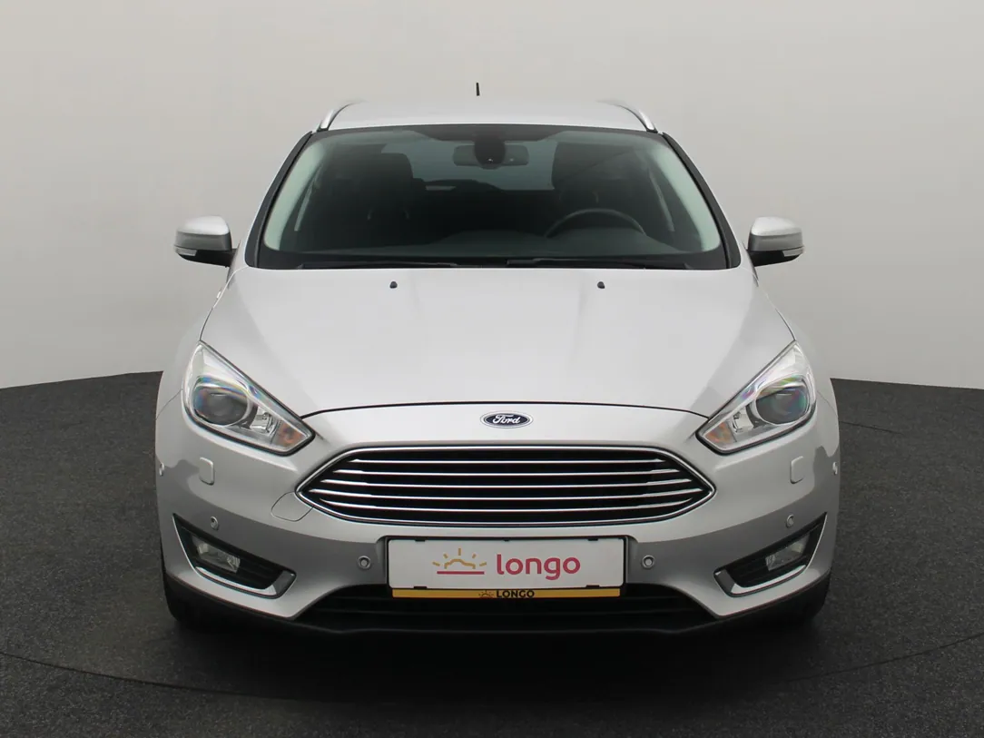FORD FOCUS Titanium