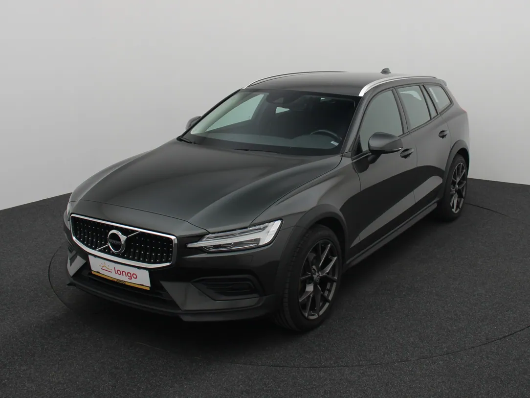 VOLVO V60 Cross Country Pro
