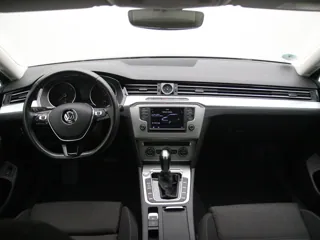 VOLKSWAGEN PASSAT B8 Comfortline