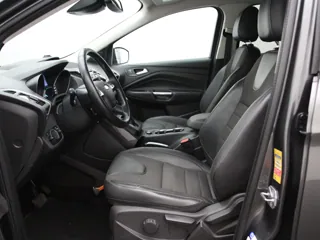 FORD KUGA Titanium