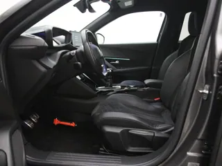 PEUGEOT 2008 GT
