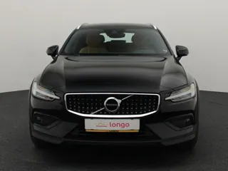 VOLVO V60 Cross Country Intro Edition