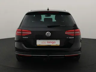 VOLKSWAGEN PASSAT B8 Highline