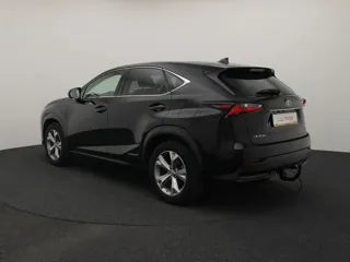 LEXUS NX300H Business Line