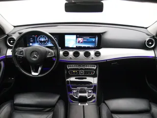 MERCEDES BENZ E220 Avantgarde