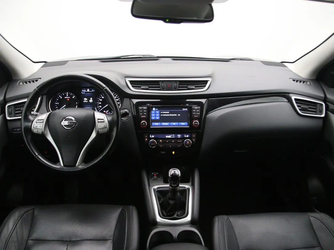 NISSAN QASHQAI Tekna