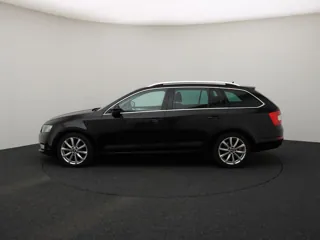 SKODA OCTAVIA Ambition Business