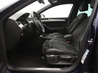 VOLKSWAGEN PASSAT B8 GTE