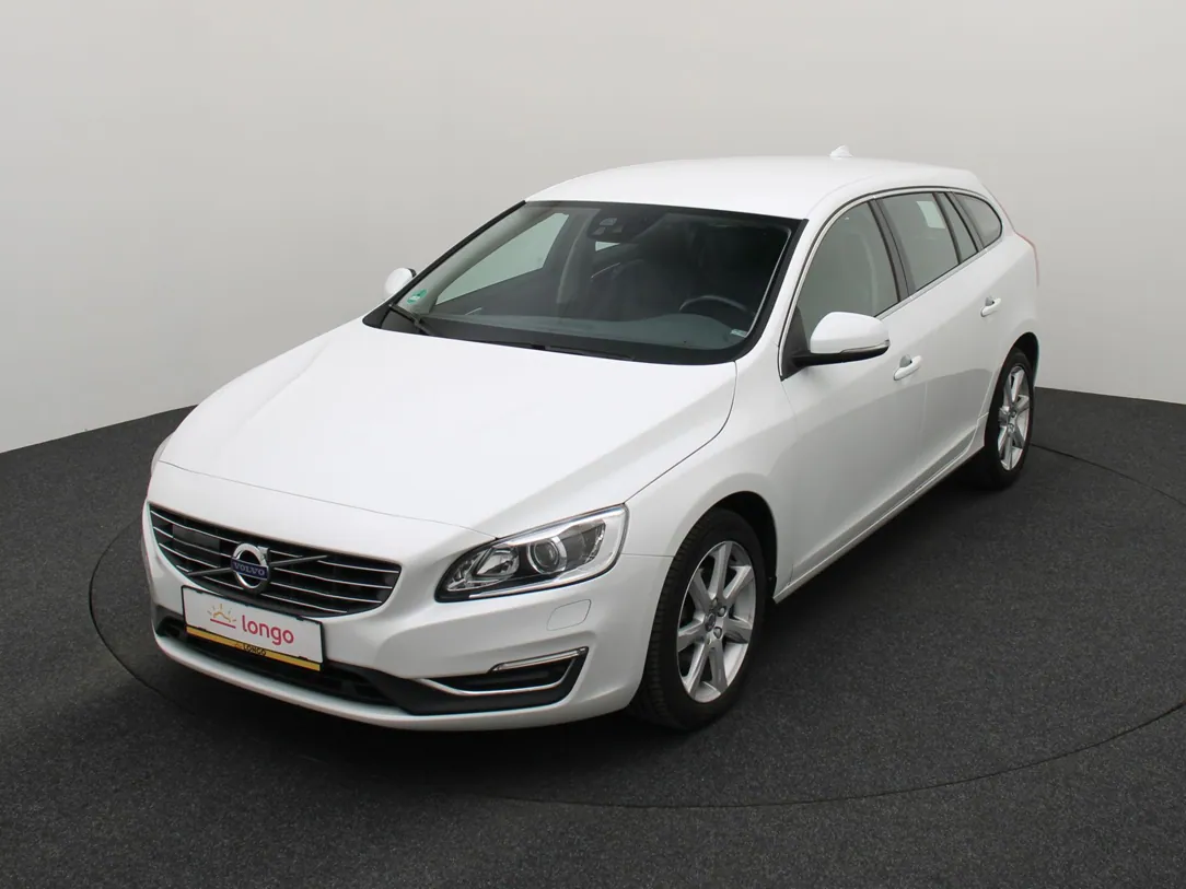 VOLVO V60 Summum
