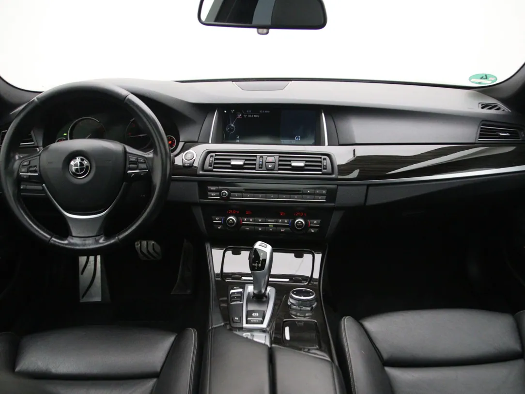 BMW 525 Luxury Line