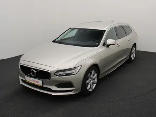 VOLVO V90 Momentum
