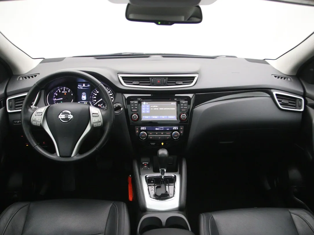 NISSAN QASHQAI Tekna