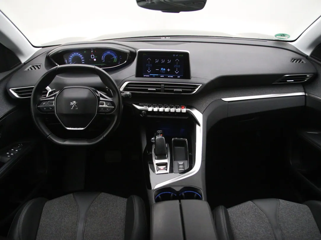 PEUGEOT 3008 Allure
