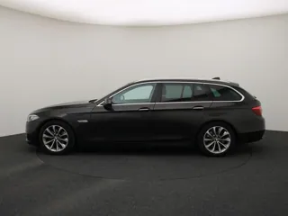 BMW 520 Luxury Edition