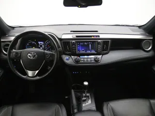 TOYOTA RAV 4 Black Edition