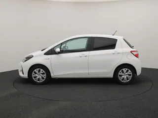 TOYOTA YARIS Active