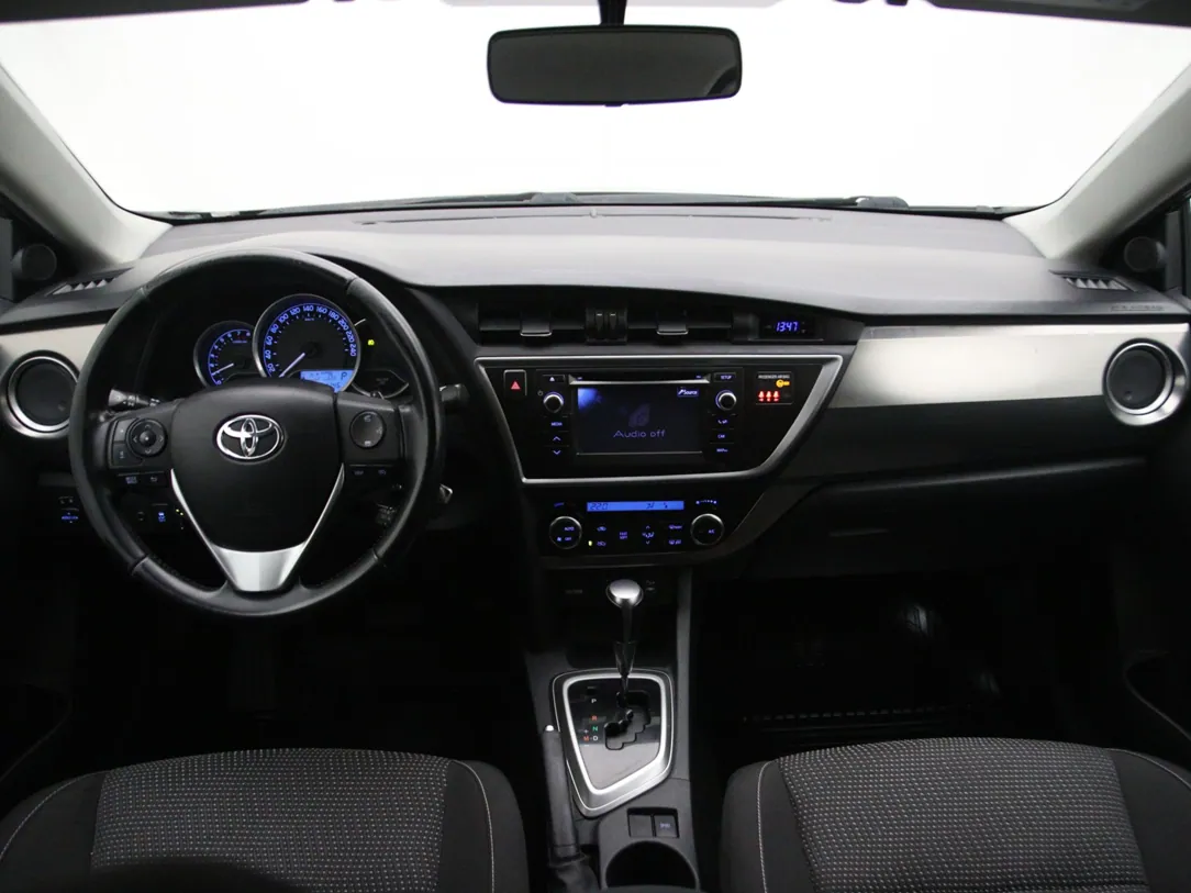 TOYOTA AURIS Active 