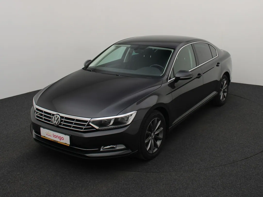 VOLKSWAGEN PASSAT B8 R-Line