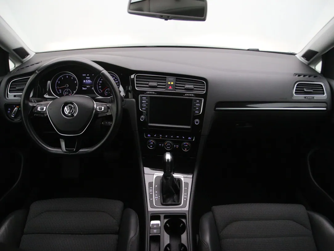 VOLKSWAGEN GOLF 7 Business Edition
