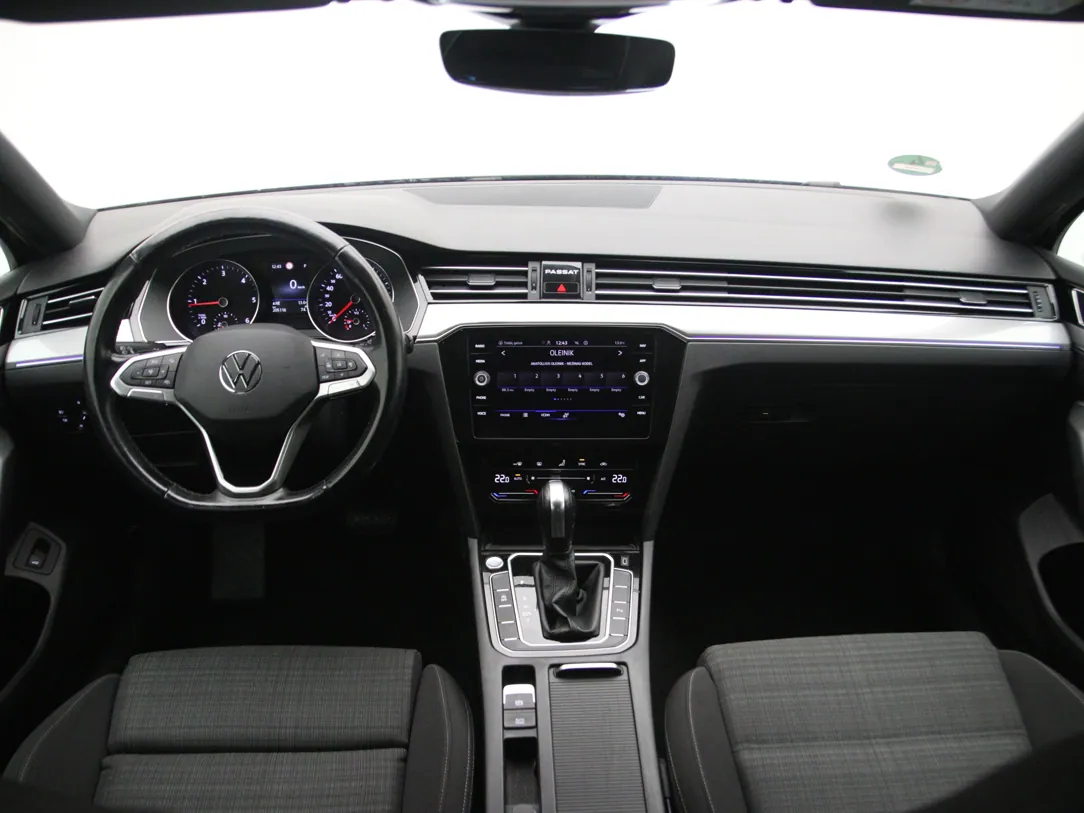 VOLKSWAGEN PASSAT B8 Style Business