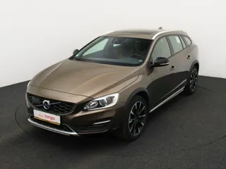VOLVO V60 Cross Country Summum