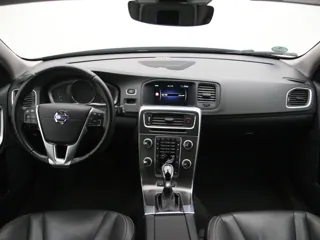 VOLVO V60 Summum