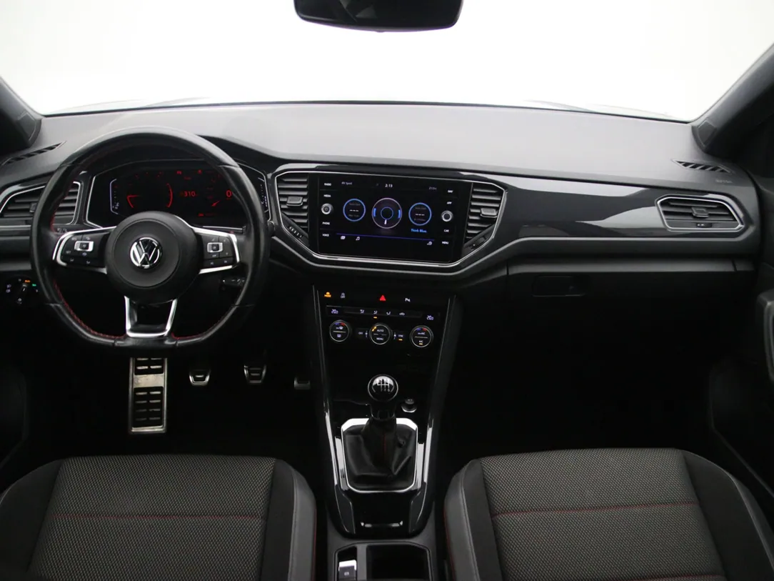 VOLKSWAGEN T-ROC Sport